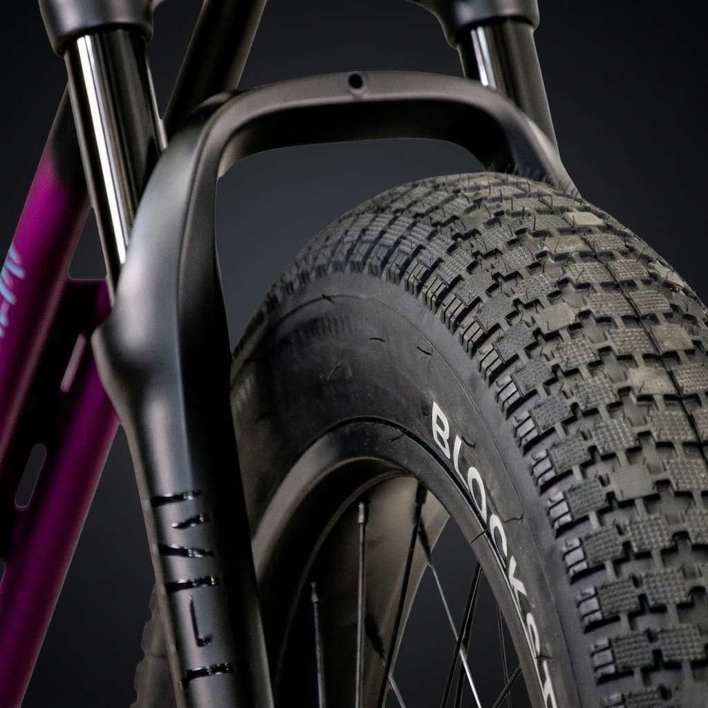 Crew Blockster Tires